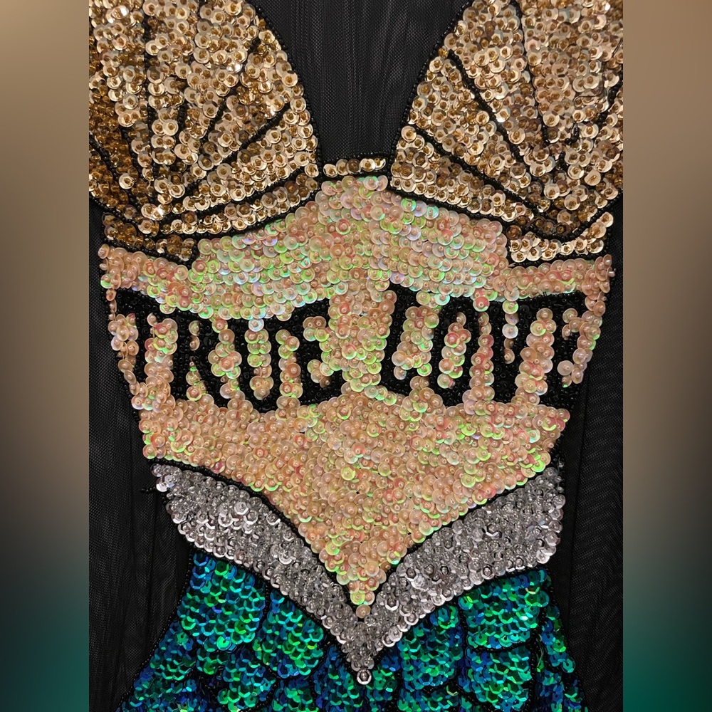 Discount Universe True Love t shirt dress - Picture 5 of 13